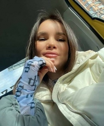 Юля